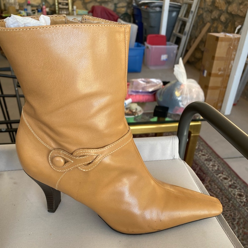 Michelle D ankle boots size 7